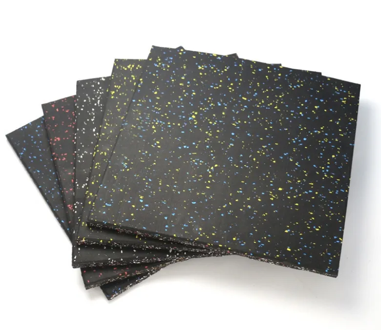 Gumowa mata podłogowa do ćwiczeń