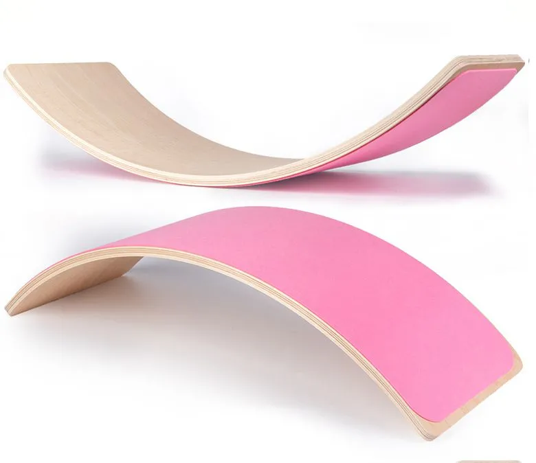 Drewniana zakrzywiona deska