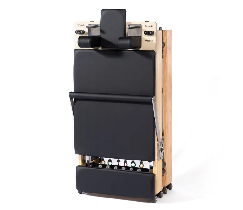 Składany, dębowy reformator do pilatesu bez połączeń