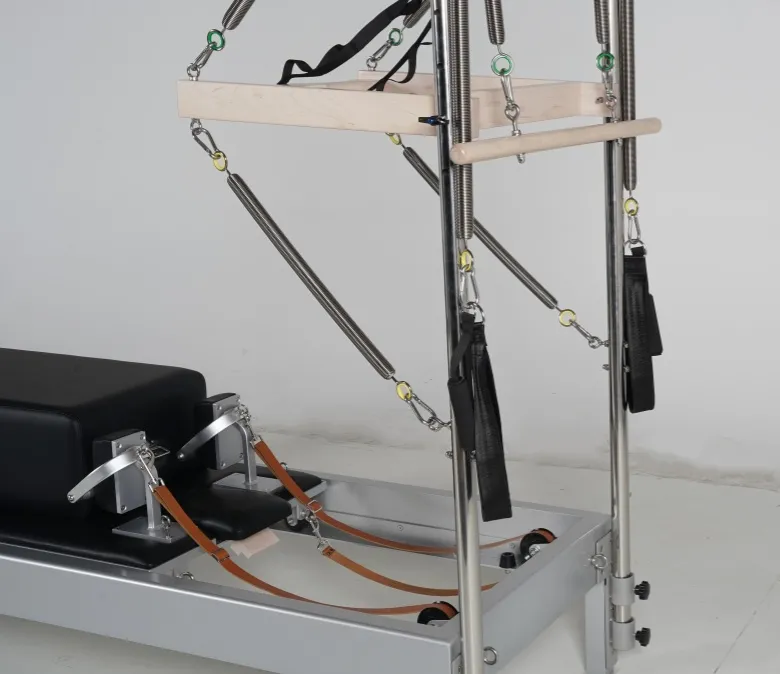 Klasyczny reformator Pilates z wieżą