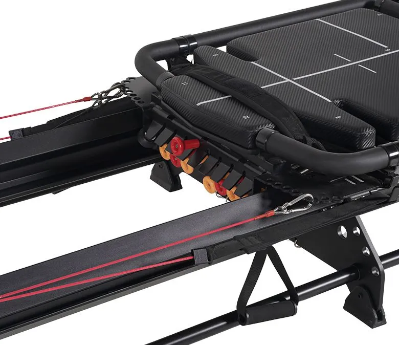 Maszyna do reformowania pilatesu z dużą, nieobrotową rączką