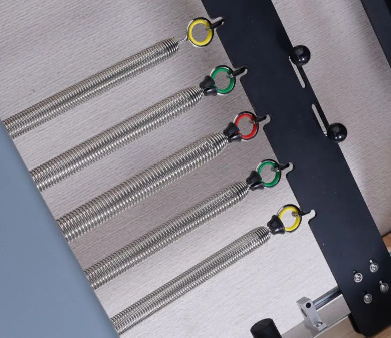 Maszyna do reformowania drewna Wavar Pilates z wbudowanym podnóżkiem